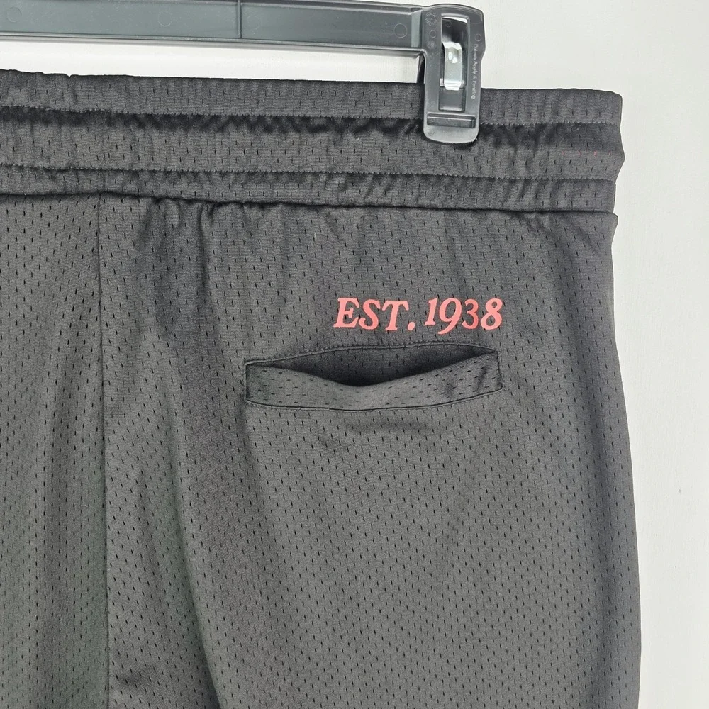 Disney Mickey and Friends x Shoe Palace Men Black Mesh Shorts MAFMS03 NWT